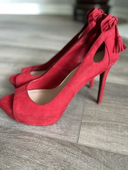 Jessica Simpson heels 