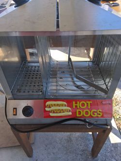Hotdog steamer