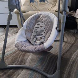 Graco Baby Swing 