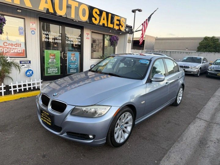 2011 BMW 3 SERIES