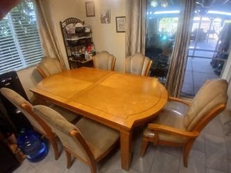 Wood Dining Table with 6 Chairs