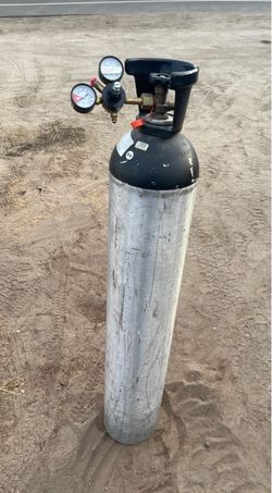 Carbon dioxide tank 50 lbs