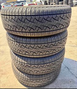 265/70R18 pirelli brand tires set de llantas  en perfectas condiciones  80% vide !!!! FREE INSTALLATION!!