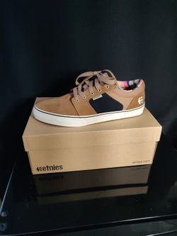 Etnies Barge