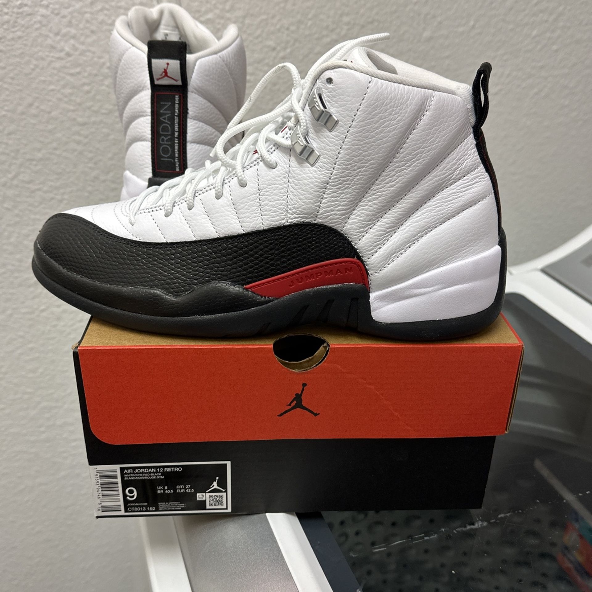 Jordan Retro 12, SZ 9, NEW, $210