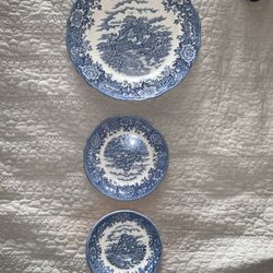 Vintage English Village By Salem China Co.