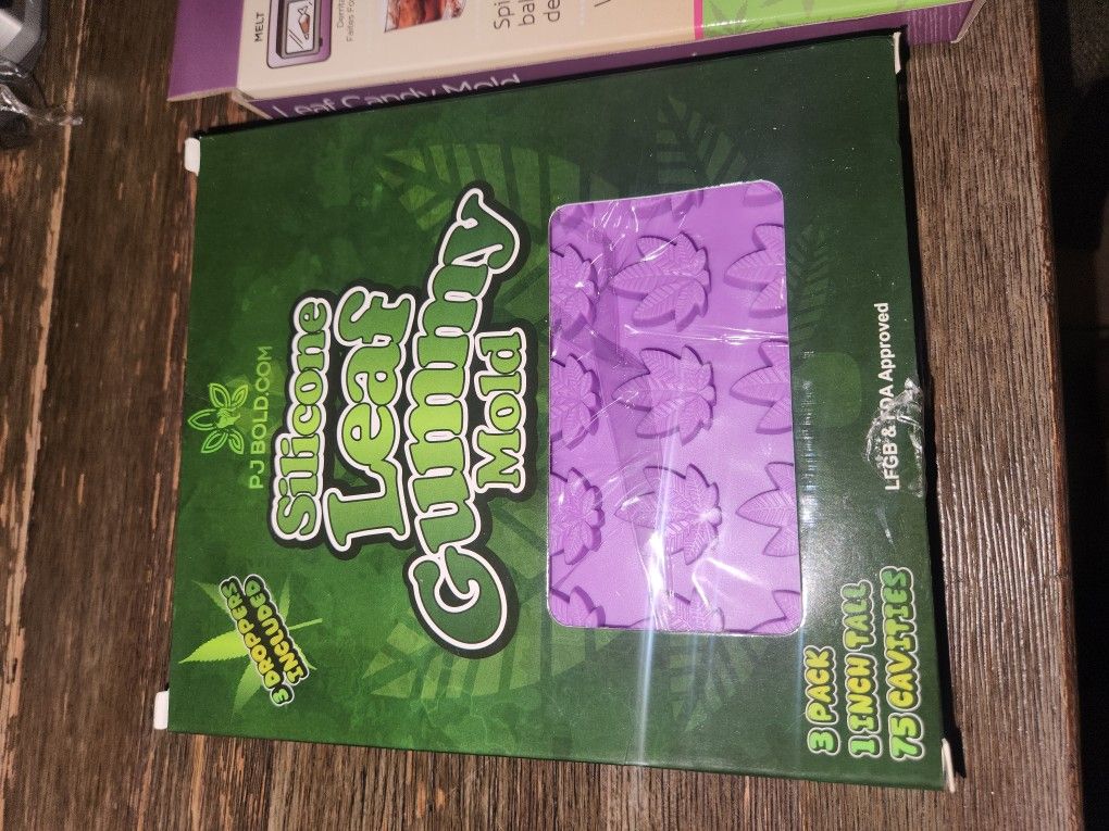 Marijauna Silicone Molds