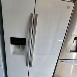 White Kenmore 36" Wide Side By Side Refrigerator Through Door Water And Ice Dispenser 