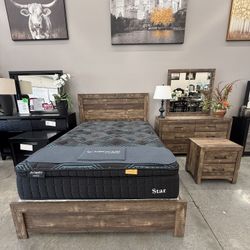 4 PC QUEEN BEDROM SET 