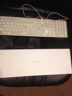 Apple keyboard
