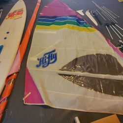 HiFly 500 Windsurf board And sails