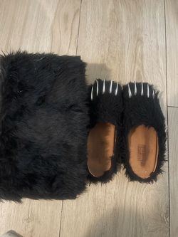 Bear claw slides