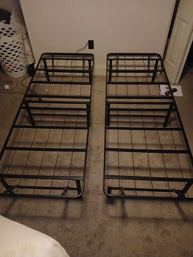 Metal Bed Frames