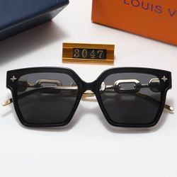 Louis Vuitton Glasses for Sale in Bronx, NY - OfferUp