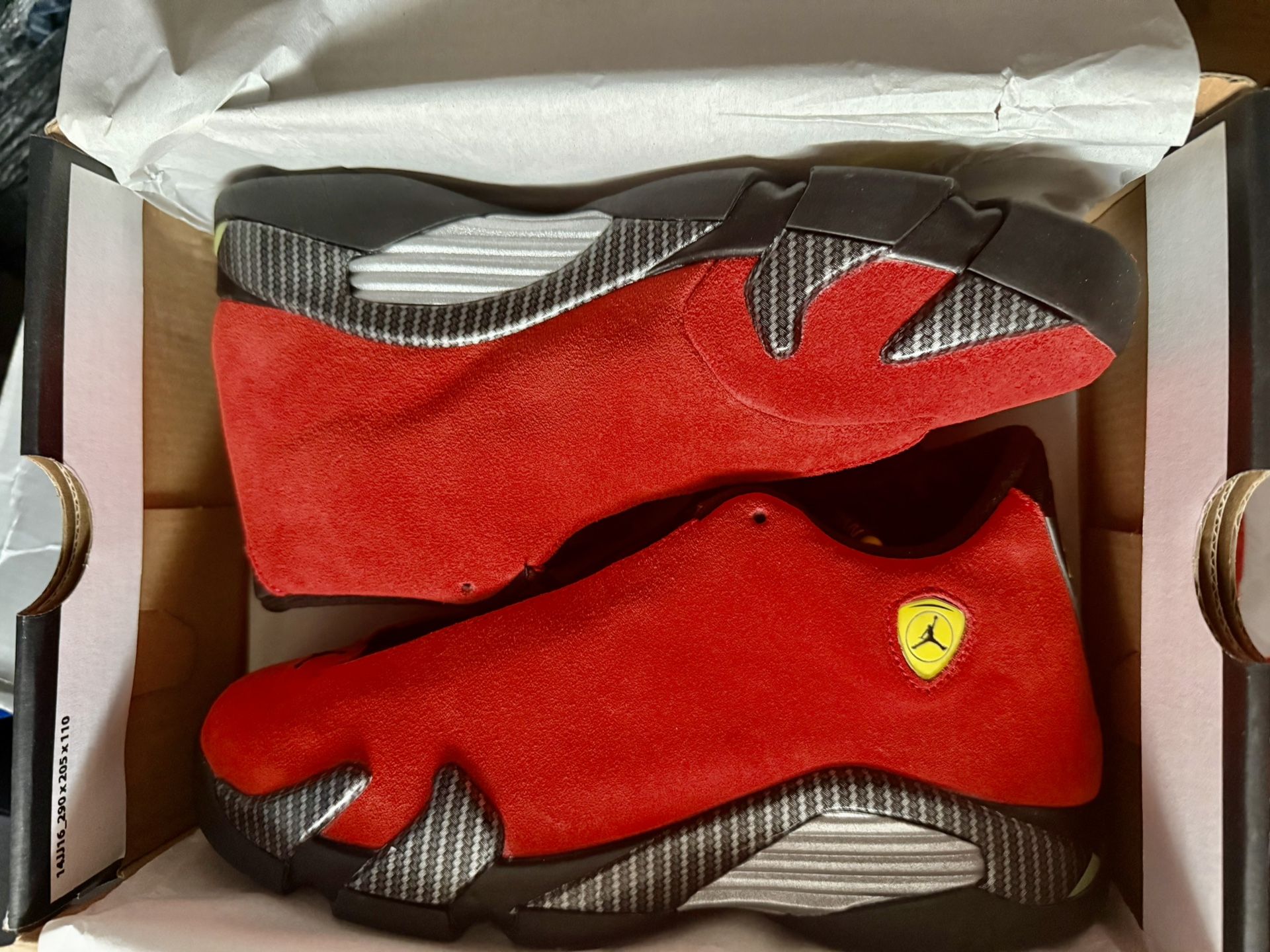 Jordan 14 Ferrari GS size 6.5Y