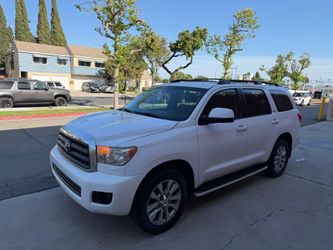 2009 Toyota Sequoia SR5