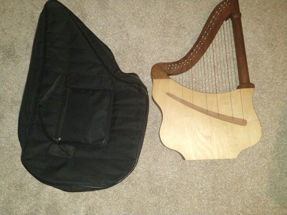Lute Harp