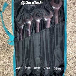 DURATECH Long Pattern Combination Wrench Set, 5-Piece, 23-30mm