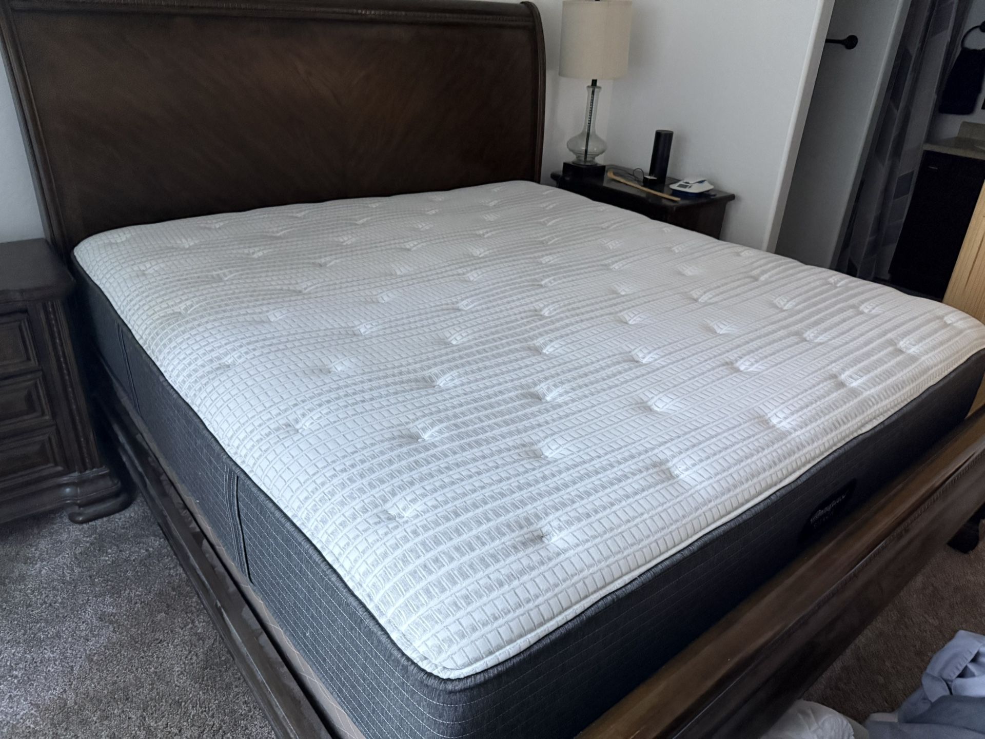 King Beautyrest silver Bed With Frame