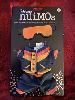 Disney Nuimo Outfit