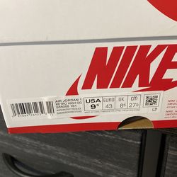Air Jordan 1 Heritage