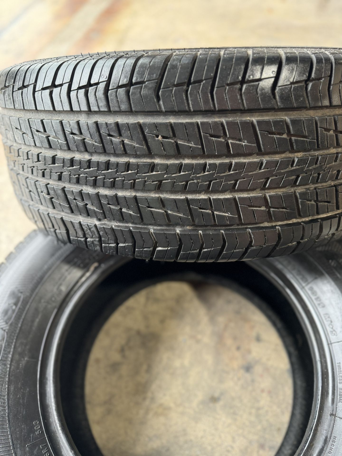 Firestone Firehawk Indy 500 with Uni-T 275/60R15 Tire. 2 tires.