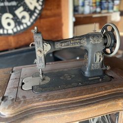 Antique Sewing Machine 