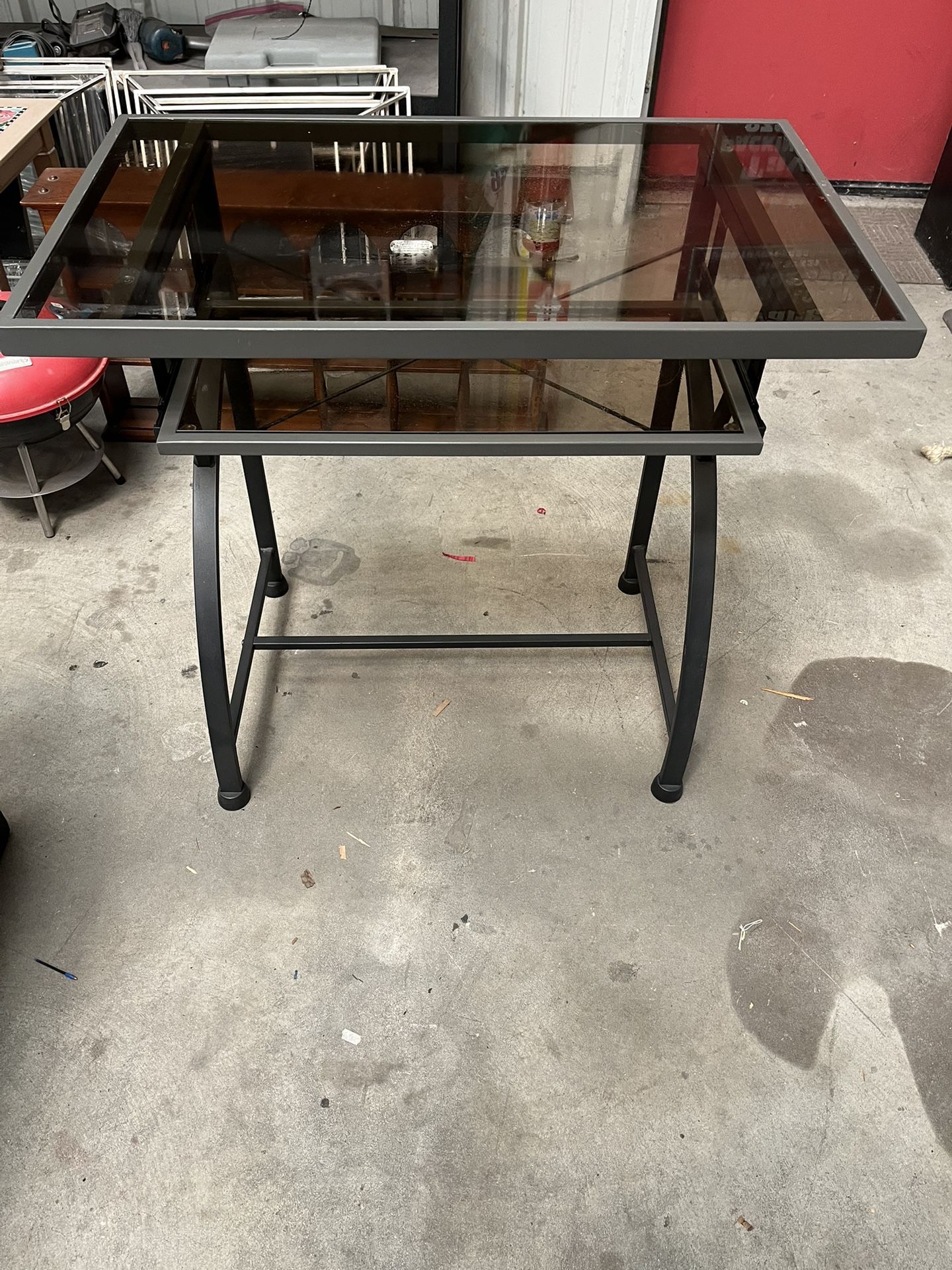 Tempered glass computer table