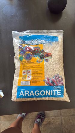 Aragonite sand