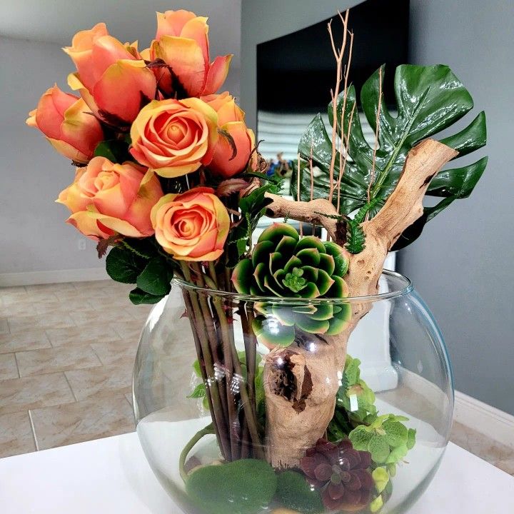 Orange Roses Bud Stem With Aquario