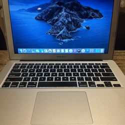 MacBook Air Laptop