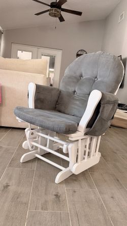 Nursery Glider. Rocking Chair & Foot Rest