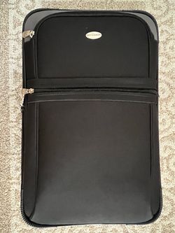 Hand Carry  black & expandable