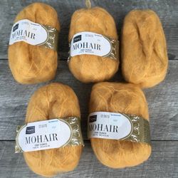 Lot of 5 Vintage Skeins Sears 100% Mohair Yarn Made in Italy