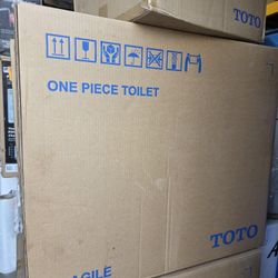Toto Toilet 1 Piece