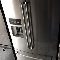 KitchenAid Refrigerator French Door Like New