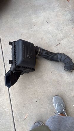 Air filter Box 2012 ram 1500
