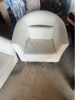 Accent Chairs