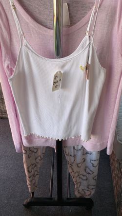 Victoria secret pink medium