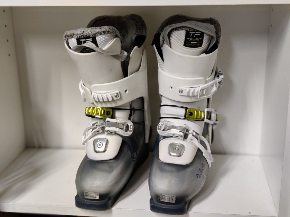 Dalbello Storm Ski Boots 25-25.5