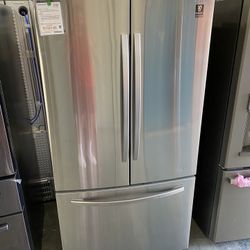 Samsung Stainless Steel 28 Cu. Ft. 3-Door French Door Refrigerator With AutoFill Water Pitcher 