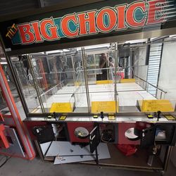 Big Choice Claw Machine working One claw But Needs Work $350