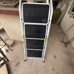 Step Ladder