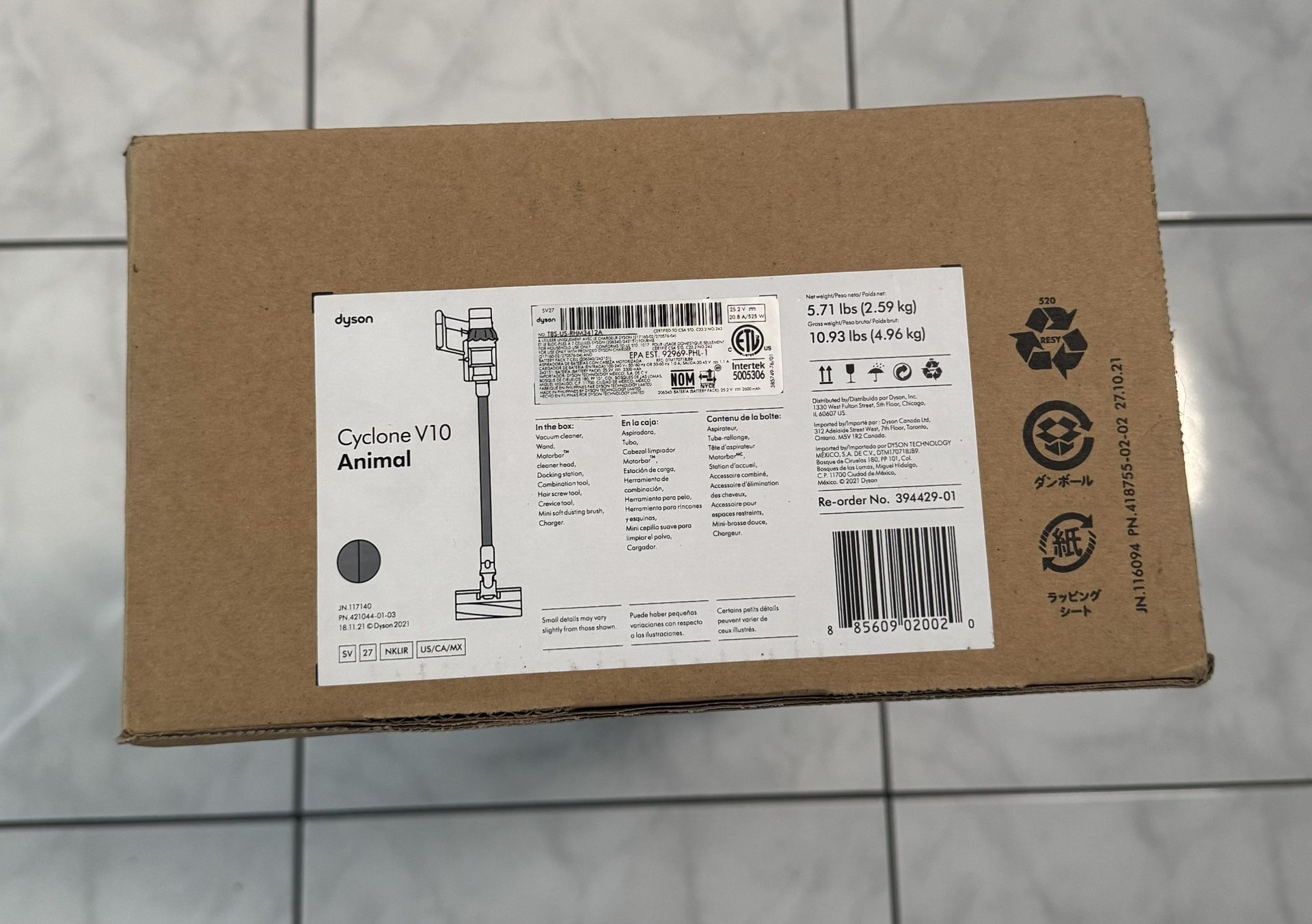 Dyson Cyclone V10 Animal Vacuum Brand New!!!