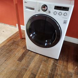 Lg Washing Machine 🎈🎈🎈🚨🚨🚨🚨🚨🎈🎈🎈
60 days warranty 
Delivery and installation available 
Nice and clean 
6902 ridge rd port richey fl
🚨PASCO 