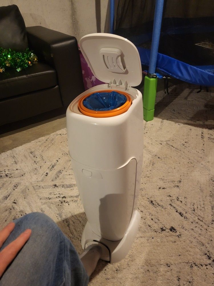 Diaper Genie
