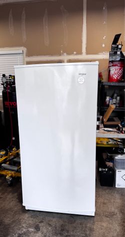 Whirpool 15.7cu. ft.  Upright freezer