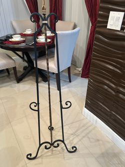 Floor Easel