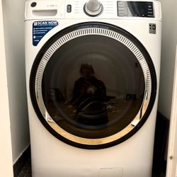 GE Smart Laundry Machine 