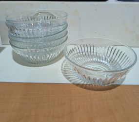 Glass Ice Cream Bowls (6)